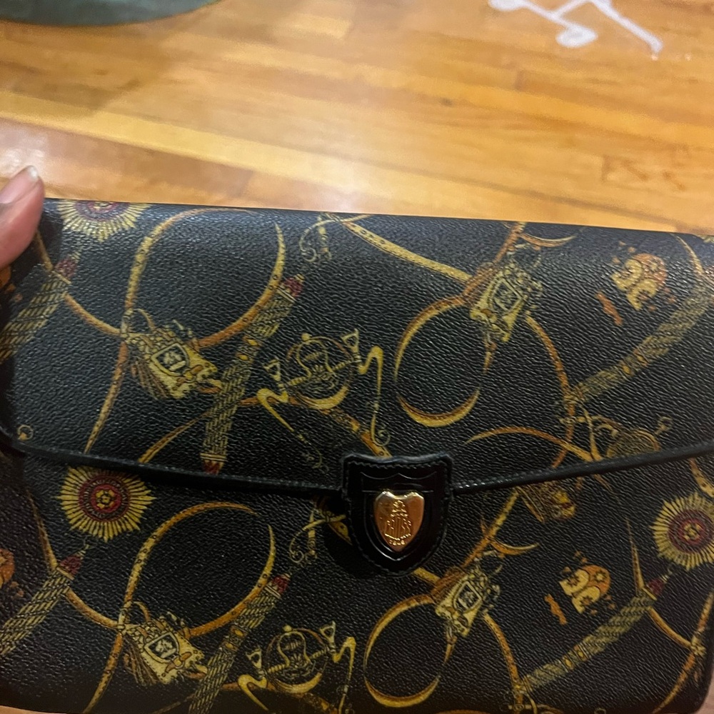 Mark Cross - image 3